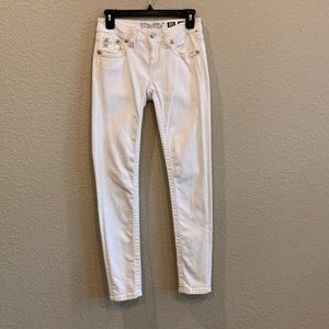 Me, white denim jeans, skinny fit, like new, size 24, inseam 30